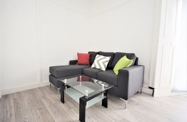 Cradock Street, City Centre, Swansea - Image 3