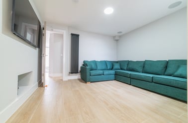 Cathays, Cardiff - Image 2