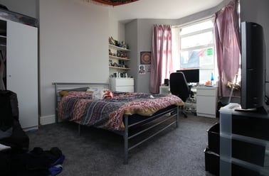 Cathays, Cardiff - Image 3