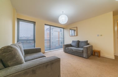 Cardiff Bay, Grangetown, Cardiff - Image 2