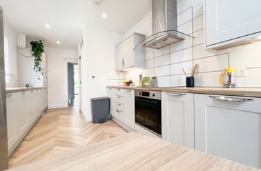 Heath, Gabalfa, Cardiff - Image 3