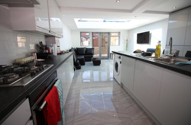 Cathays, Cardiff - Image 2
