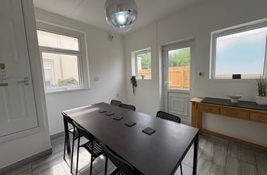 Cathays, Cardiff - Image 3