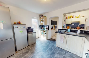 Fleetwood Road, Clarendon Park, Leicester - Image 3