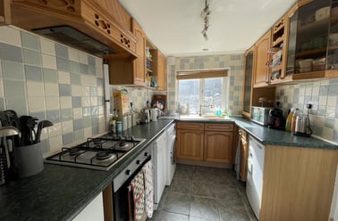 Cathays, Cardiff - Image 2