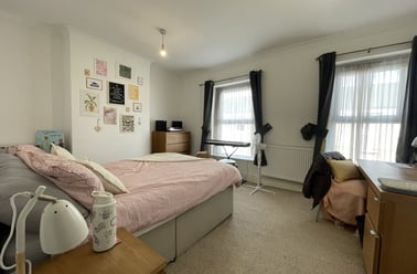 Cathays, Cardiff - Image 3