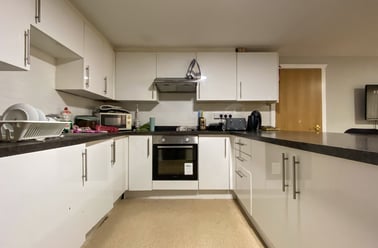 Cathays, Cardiff - Image 2