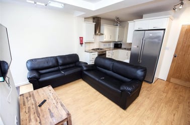 Heeley Road, Selly Park, Birmingham - Image 2