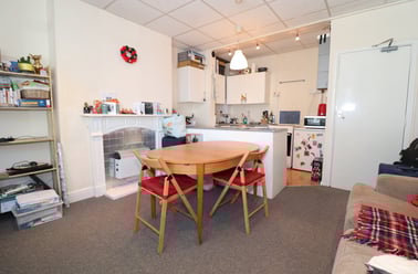 Cathays, Plasnewydd, Cardiff - Image 2