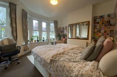 Heath, Gabalfa, Cardiff - Image 3