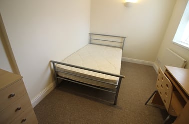 Cathays, Cardiff - Image 3
