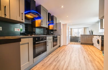 Cathays, Plasnewydd, Cardiff - Image 2