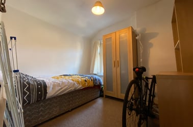 Cathays, Cardiff - Image 2