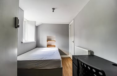 Treforest, Pontypridd - Image 2