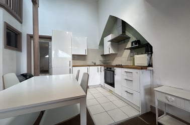 Roath, Adamstown, Cardiff - Image 3