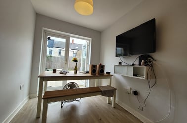 Cathays, Plasnewydd, Cardiff - Image 3