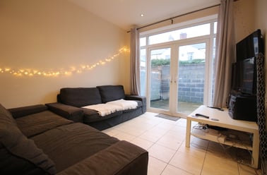 Cathays, Plasnewydd, Cardiff - Image 2