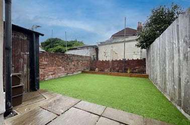 Grangetown, Cardiff - Image 3