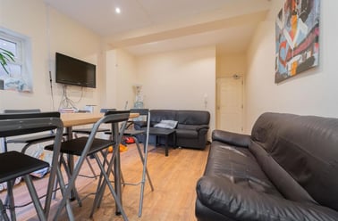 312632estate_agent_feeds, Selly Park, Birmingham - Image 2