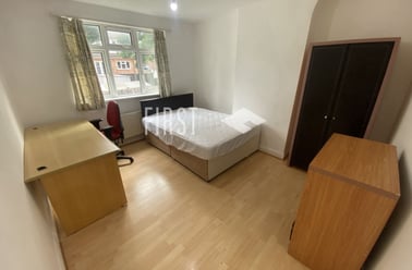 Stanfell Road, Knighton, Leicester - Image 2