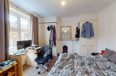 Lorne Road, Clarendon Park, Leicester - Image 2