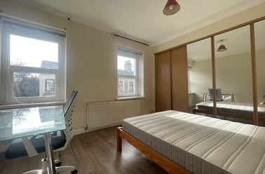 Cathays, Cardiff - Image 3