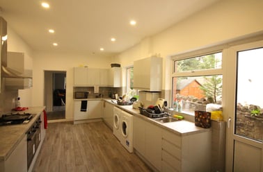 Cathays, Plasnewydd, Cardiff - Image 2