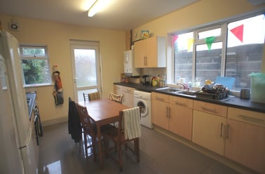 Cathays, Plasnewydd, Cardiff - Image 2