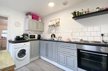 Cathays, Plasnewydd, Cardiff - Image 2