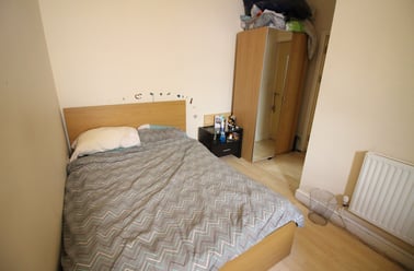 Roath, Plasnewydd, Cardiff - Image 3