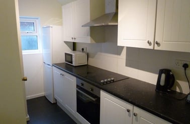 Sandfields, Neath, Swansea - Image 3