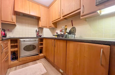 Cardiff Bay, Cardiff - Image 3