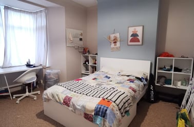 Mount Pleasant, Swansea - Image 2