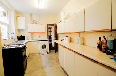 Treforest, Pontypridd - Image 3