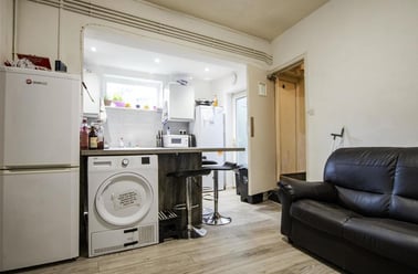 312701estate_agent_feeds, Selly Park, Birmingham - Image 2
