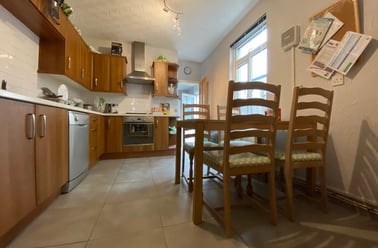 Roath, Plasnewydd, Cardiff - Image 2