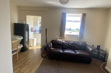 Danygraig Road, Port Tennant, Swansea - Image 2