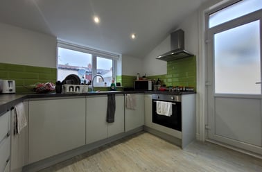 Heath, Gabalfa, Cardiff - Image 3