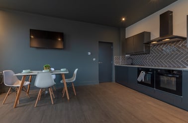 Port Tennant, Swansea - Image 2