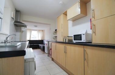 Treforest, Pontypridd - Image 3