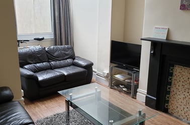 Uplands, Swansea - Image 3