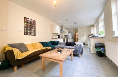 Cathays, Plasnewydd, Cardiff - Image 3