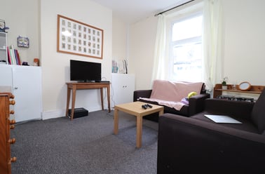Roath, Plasnewydd, Cardiff - Image 2
