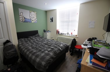 Cathays, Cardiff - Image 3