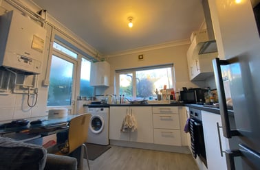 Cathays, Cardiff - Image 2