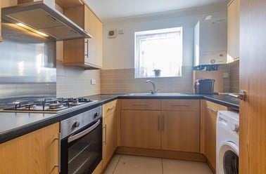 Roath, Plasnewydd, Cardiff - Image 3