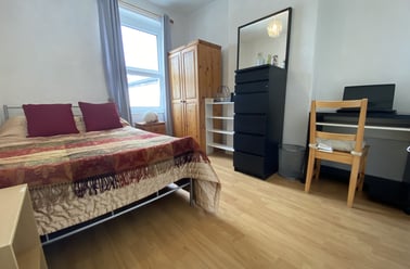 Cathays, Plasnewydd, Cardiff - Image 3
