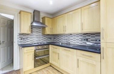 Cathays, Cardiff - Image 2