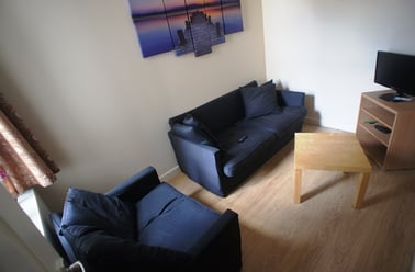 Heath, Gabalfa, Cardiff - Image 2