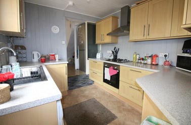 Cathays, Plasnewydd, Cardiff - Image 2